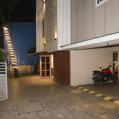 Hotel Aura Inn Airoli ,Digha Navi Mumbai Exterior foto
